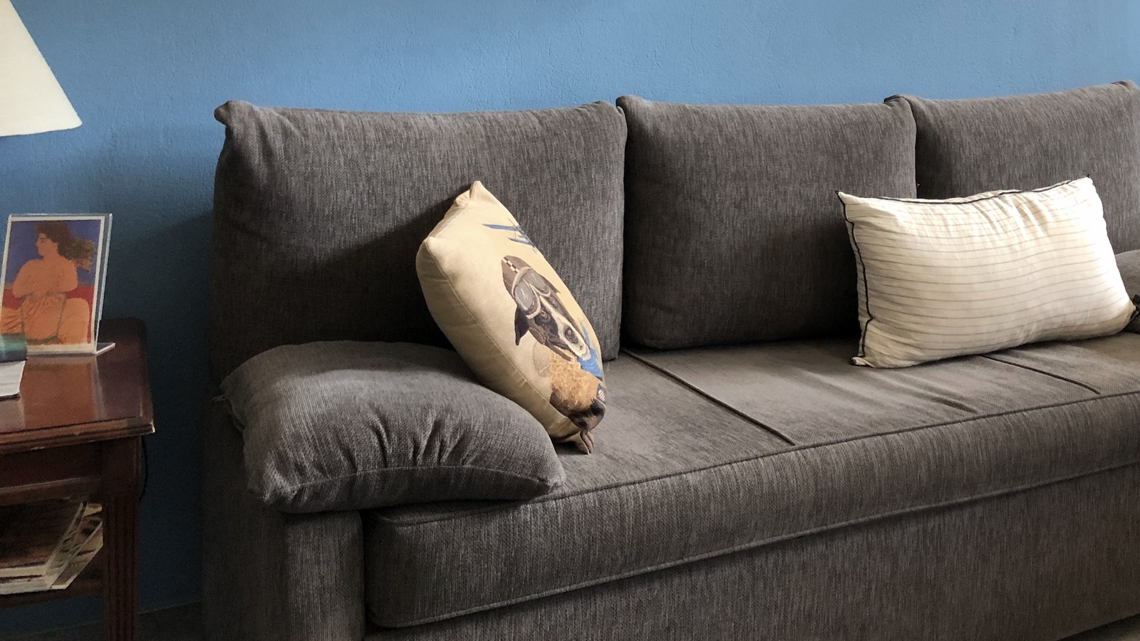 Crew rest area with sofa